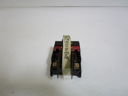 GENERAL ELECTRIC DISCONNECT SWITCH 565B714G38 *NEW OUT OF BOX*