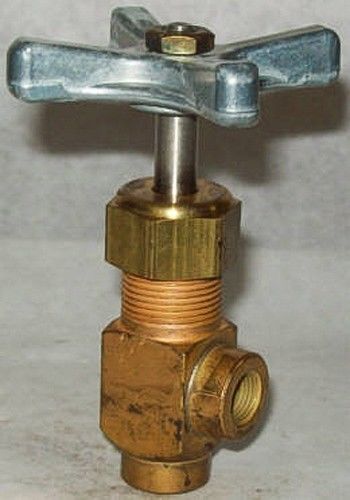 Deltrol 1/8&#034; 3000 psi brass angle needle valve s102b1 for sale