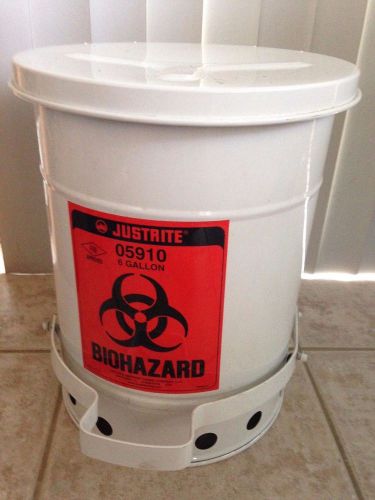 JUSTRITE 6 GALLON BIOHAZARD WASTE CAN- NEVER USED/ NEW