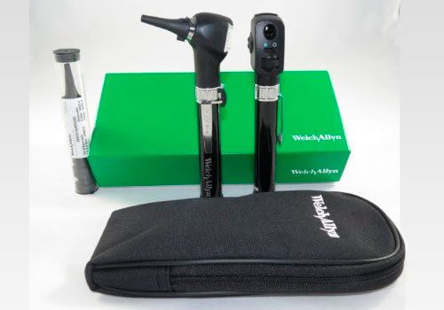 Welch Allyn Otoscope / Opthalomscope Diagnostic Set MOD 95001