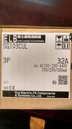 Fuji 3 pole 32amp circuit breaker
