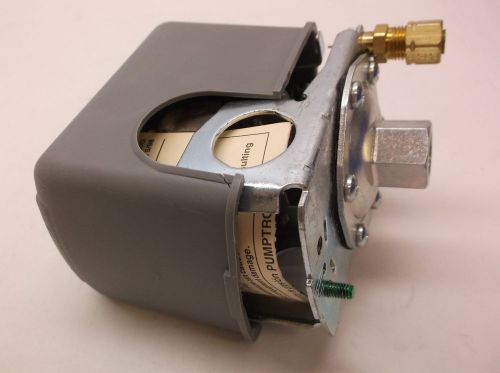 SQUARE D Diaphragm Air Compressor Pressure Switch 2PXK9 (G22R)