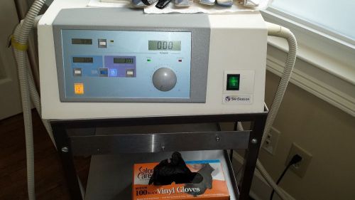Medical aesthetics equip, ipl, fully articulating table, cart w/ 5 diopter light for sale