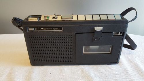 Magnavox 1V9036 Cassette Recorder Player with Pop Up Mic - FFWD Does not Work