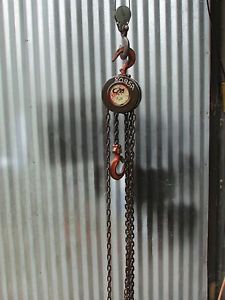 Cm chain hoist 1 ton 10&#039; lift for sale