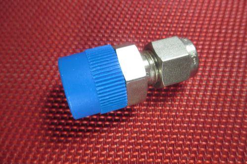 Swagelok® 1/4&#034;tube od x 3/8&#034;npt male pipe connector 316 stainless steel straight for sale