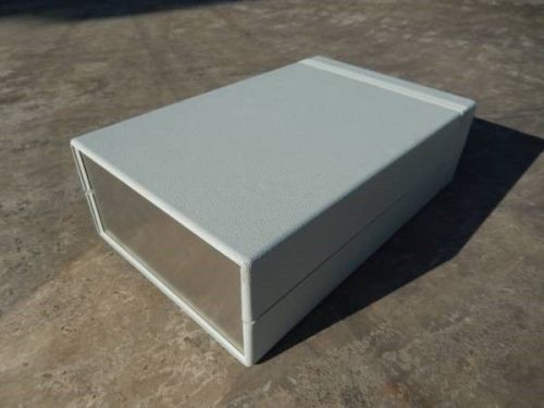 10&#034;x6&#034;x3&#034; large Hammond 1598GGY project box with aluminum endpanels