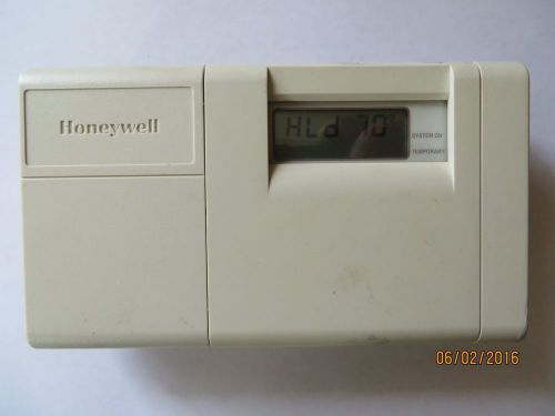 Honeywell CT3200A1001 5-2 day Programable Thermostat