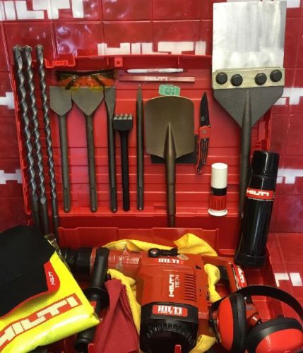 Hilti te 74, l@@k, preowned, free hilti thermos, loaded bits, fast shipping for sale