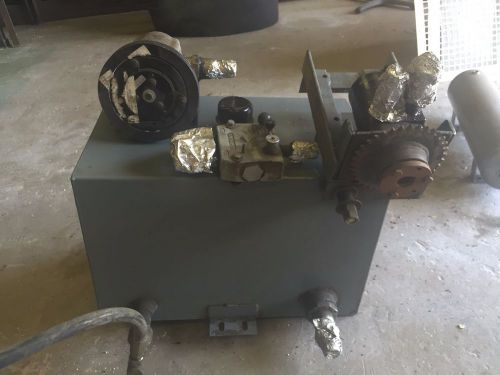Salami Hydraulic Pump - Clutch Type 29 gpm @ 3000 rpm