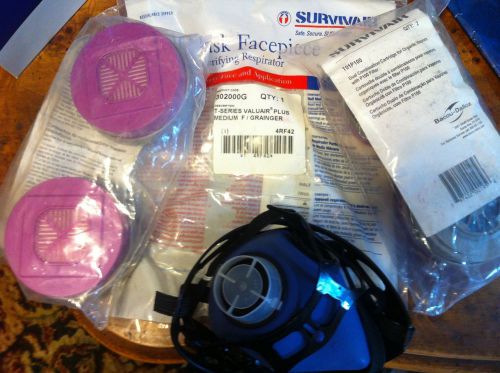 Survivair Air Purifying Half Mask Facepiece T-Series Medium Resiprator 4 Filters