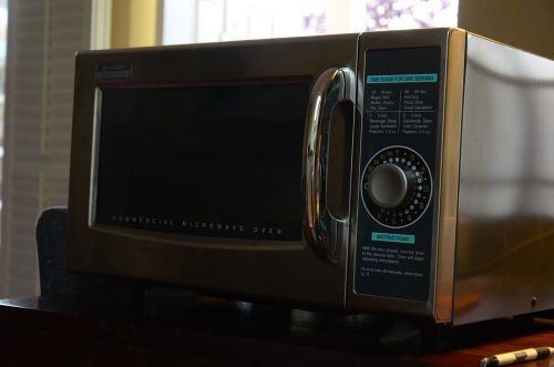 Sharp r21lcf 1000 watts microwave oven for sale