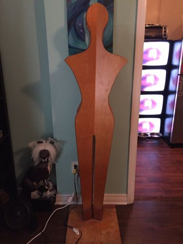 Mannequins Wood With Base X2