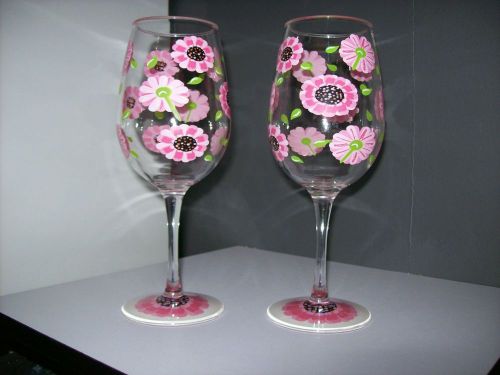 &#034;Lolita&#034;  hand painted &#034;Ooops-a -Daisy&#034; plastic wine glasses New