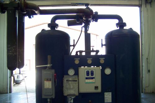 Arrow  heated ,desiccant dryer 1100 cfm pre &amp; after filter for sale