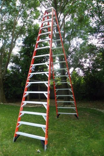Werner T7416 16ft 300lb Rated Fiberglass Double Sided twin Step Ladder A-frame !
