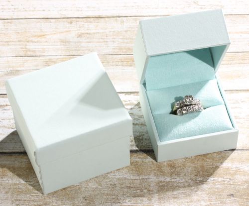 NWT Single Engagement Wedding Ring Band Presentation Gift Box, Pale Mist Blue