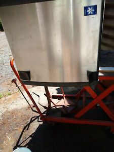 Manitowoc QD0322A Cubed Ice Machine