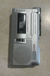 Sony Clear Voice Plus VOR Microcassette-corder Recorder M-560V (A26I)