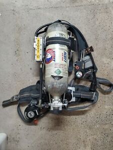 Scott 4.5 SCBA Harness w/ Air-Pak Plus &amp; E-Z Flo Regulator &amp; 30 Min Tank &amp; PAS