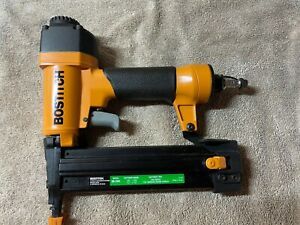 Bostitch SB 2 in 1 18 Gauge Brad Nailer / Stapler Combo