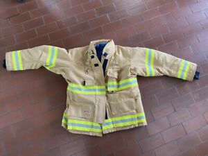 Ricochet Maximum Mobility Structural Firefighting Coat.