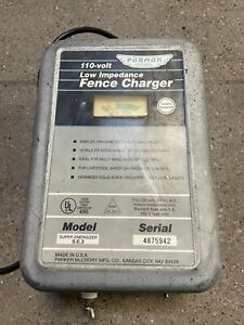 PARMAK 110-volt Low Impedence FENCE CHARGER Model S.E.3