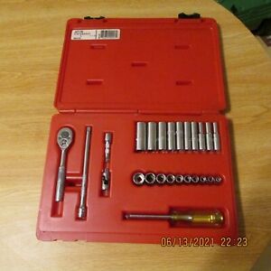 DEAL OF THE DAY Proto J47116 25 Piece 6 Point 1/4&#034; Drive Standard Socket set