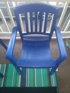 4 GROSFILLEX blue patio chairs in great condition