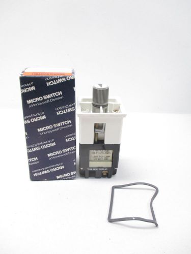 NEW MICRO SWITCH 910PDA031 3 POSITION ROTARY SWITCH D475190