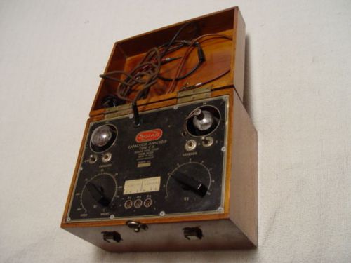 Vintage Solar Capacitor Analyzer Type CA w/Tongue Groove Box (Ham Radio)
