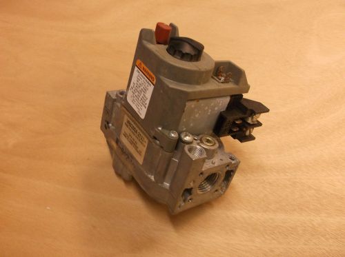 Honeywell vr8200a2132 gas valve for sale