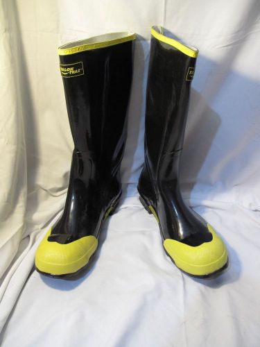 Deluxe Steel Toe Knee Rubber Boots 16in. Mens (SIZE 13)