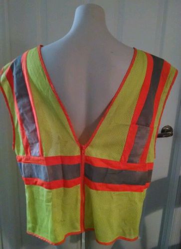 X-LARGE LIME COLORED SAFETY VEST ANSI CLASS 2 HIGH VISABILITY WITH POCKETS