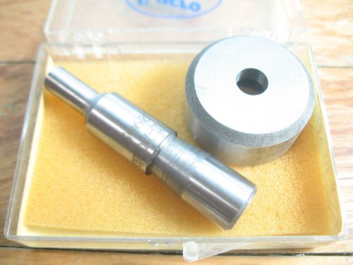 Di-Acro punch and die set in case! 19/64&#034; round clearance .0075 diacro