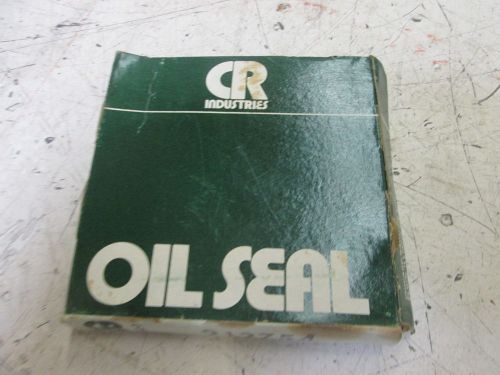 CR 912754 OIL SEAL *NEW IN A BOX*