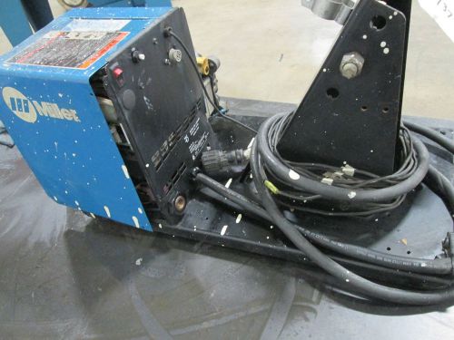 (1) miller series 60m pulse wire feeder - used - am13796h for sale
