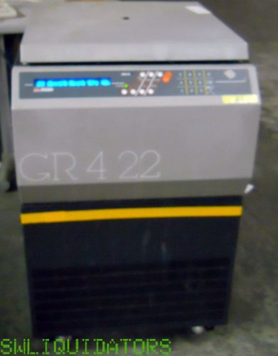 Well working Jouan GR4-22 Refrigerated Centrifuge, Rotor and buckets