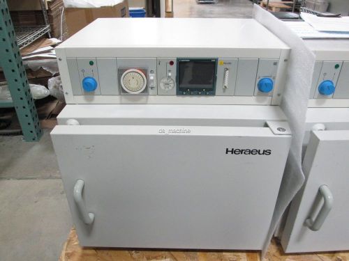 Kendro heraeus t 6030 benchtop heating oven 300°c 6000 series 120vac 6.8a 0.8kw for sale