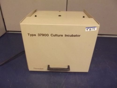THERMOLYNE TYPE 37900 CULTURE INCUBATOR - Good Condition - L@@K  T314