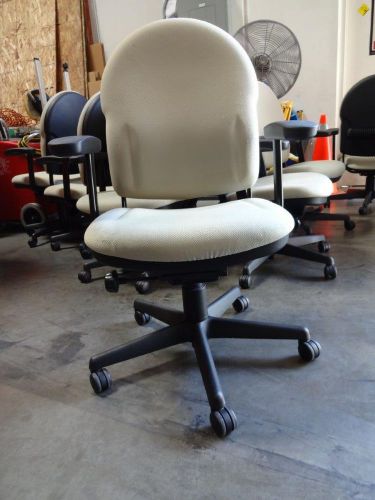 Steelcase turn stone task chair 100 available @ $75 each! in temecula california for sale