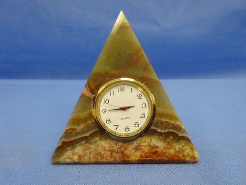 Amazaing Middle Eastern Curved Onyx Marble Clock 3&#034;