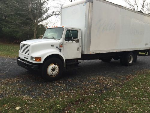 2000 International 4900 Box Truck Van Body  DT466E under CDL