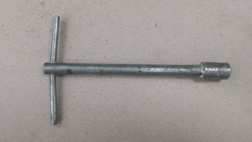 T- handle wrench for Multi and Hamada Presses