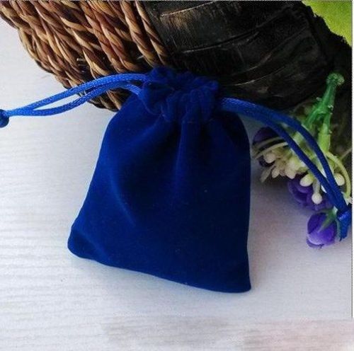 HIGH-QUALITY THICKENING VELVET Jewelery Drawstring Gift Bag POUCHES.