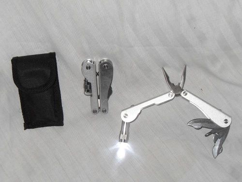 HAND TOOL MINI PLIERS LED LIGHT BLADES BOTTLE OPENER SCREWDRIVER NEW LOT SILVER