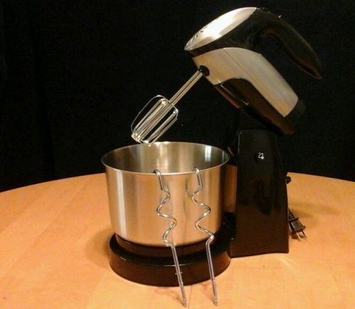 Cooks hand and base mixer with bowl and attachments model 780-2290