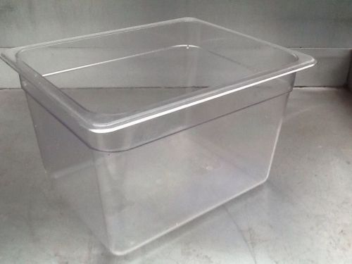 Cambro  1/2  size x 6&#034; deep translucent food pan 9.4 qt for sale