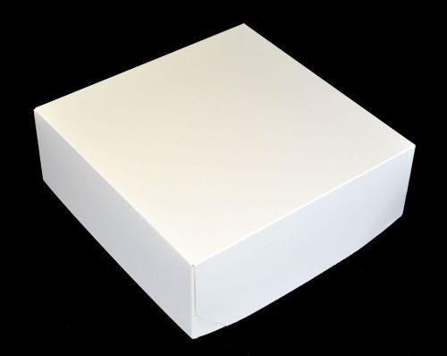 Box of 48 White 14 x 14 x 5 boxes