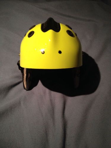 Pacific Helmets Extractor water rescue helmet